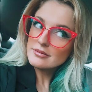 Meet your Posher, Kaylee